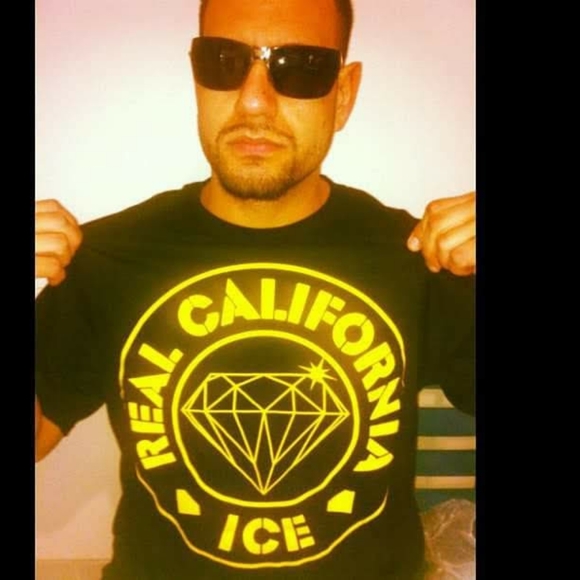 Meet your Posher, Charles - Picture 5 of 6